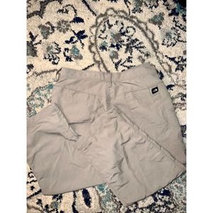 The Northface womens size 6 cropped outdoor pants